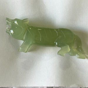 Natural jade carved chinese tiger figurine! Never displayed. 6-1/2 X 2